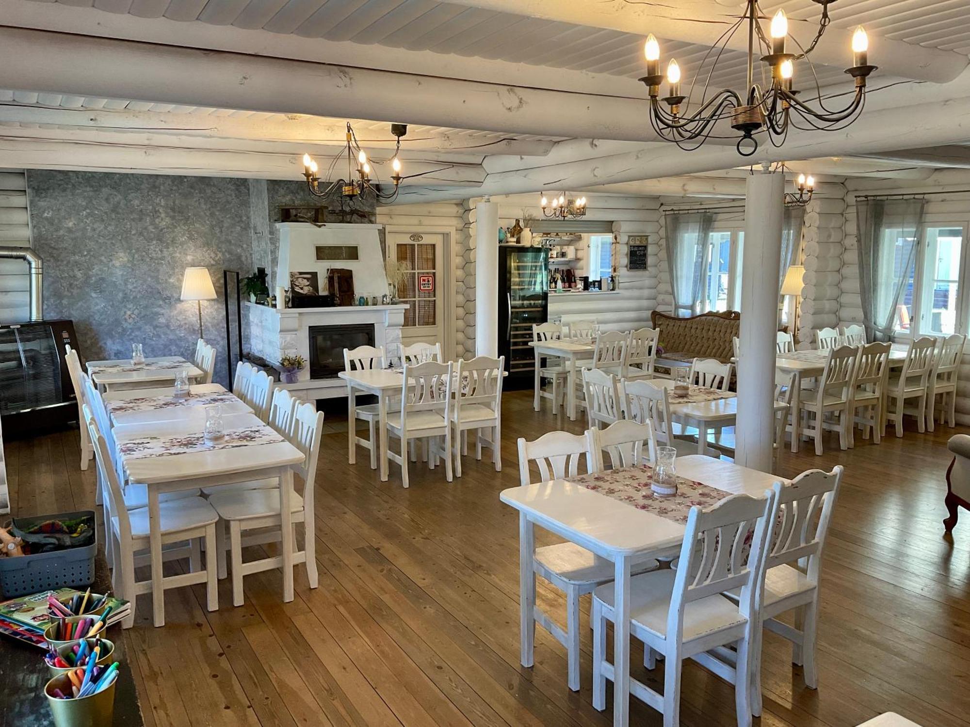 Hotel Kliff Butiik Majutus & Restoran Panga Zewnętrze zdjęcie