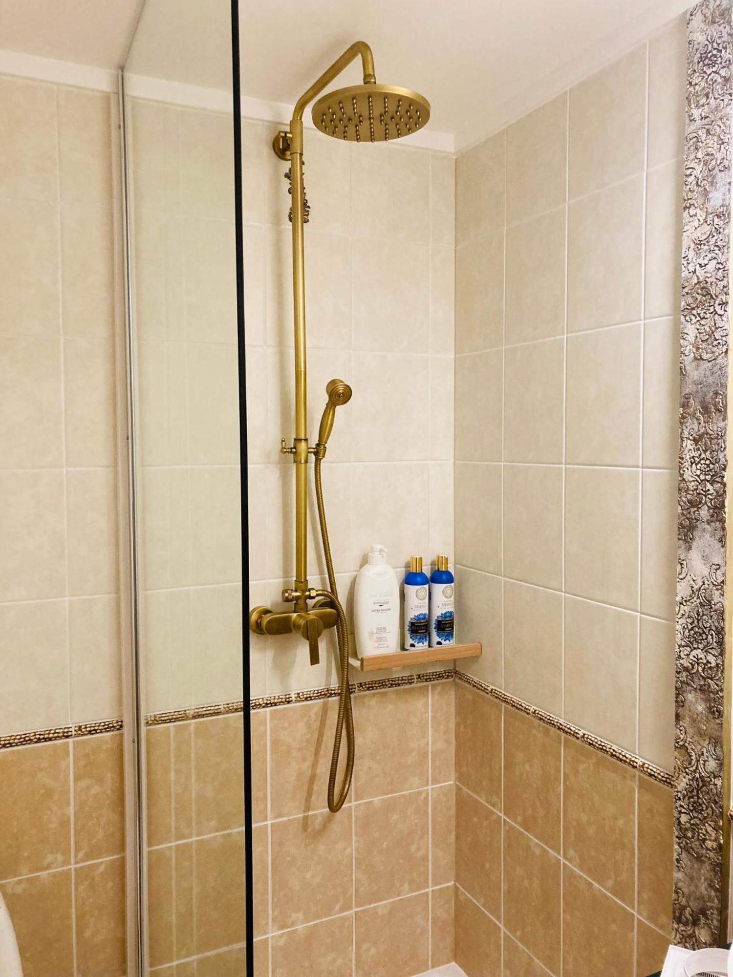 Hotel Kliff Butiik Majutus & Restoran Panga Zewnętrze zdjęcie